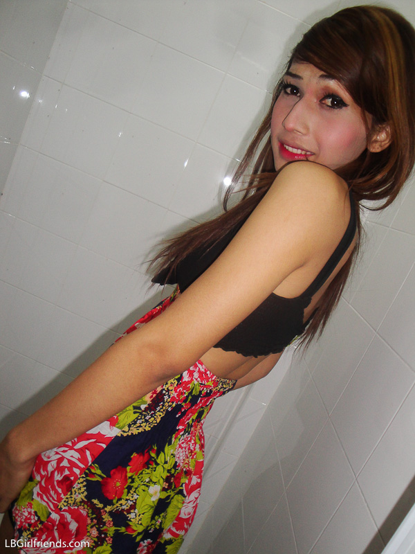 600px x 800px - Small cock Ladyboy Um flashing outside and peeing in toilet
